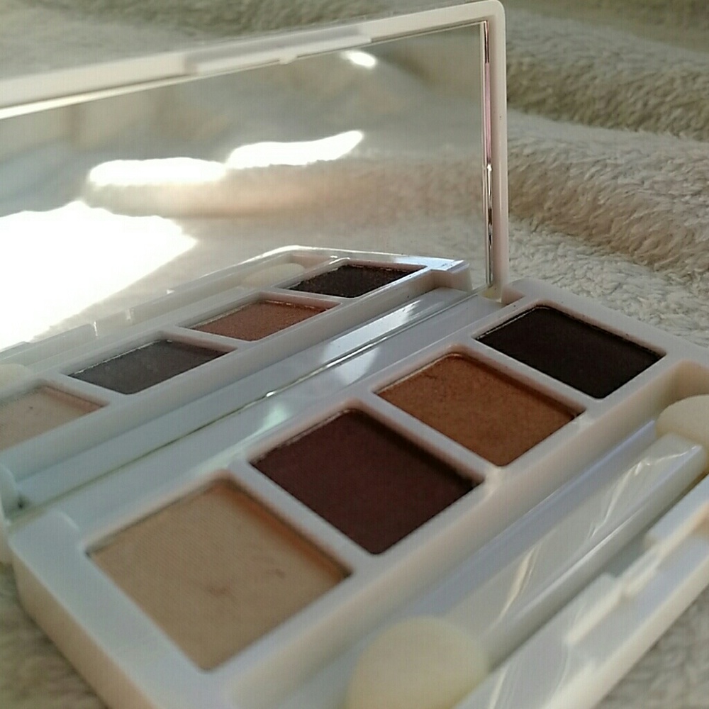 Clinique eye shadow quad